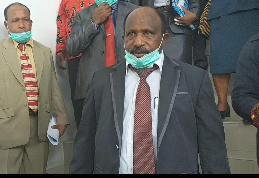 Foto Kepala Dinas Kesehatan Kabupaten Nduga